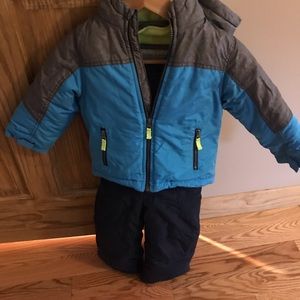 Boys 4T snowsuit